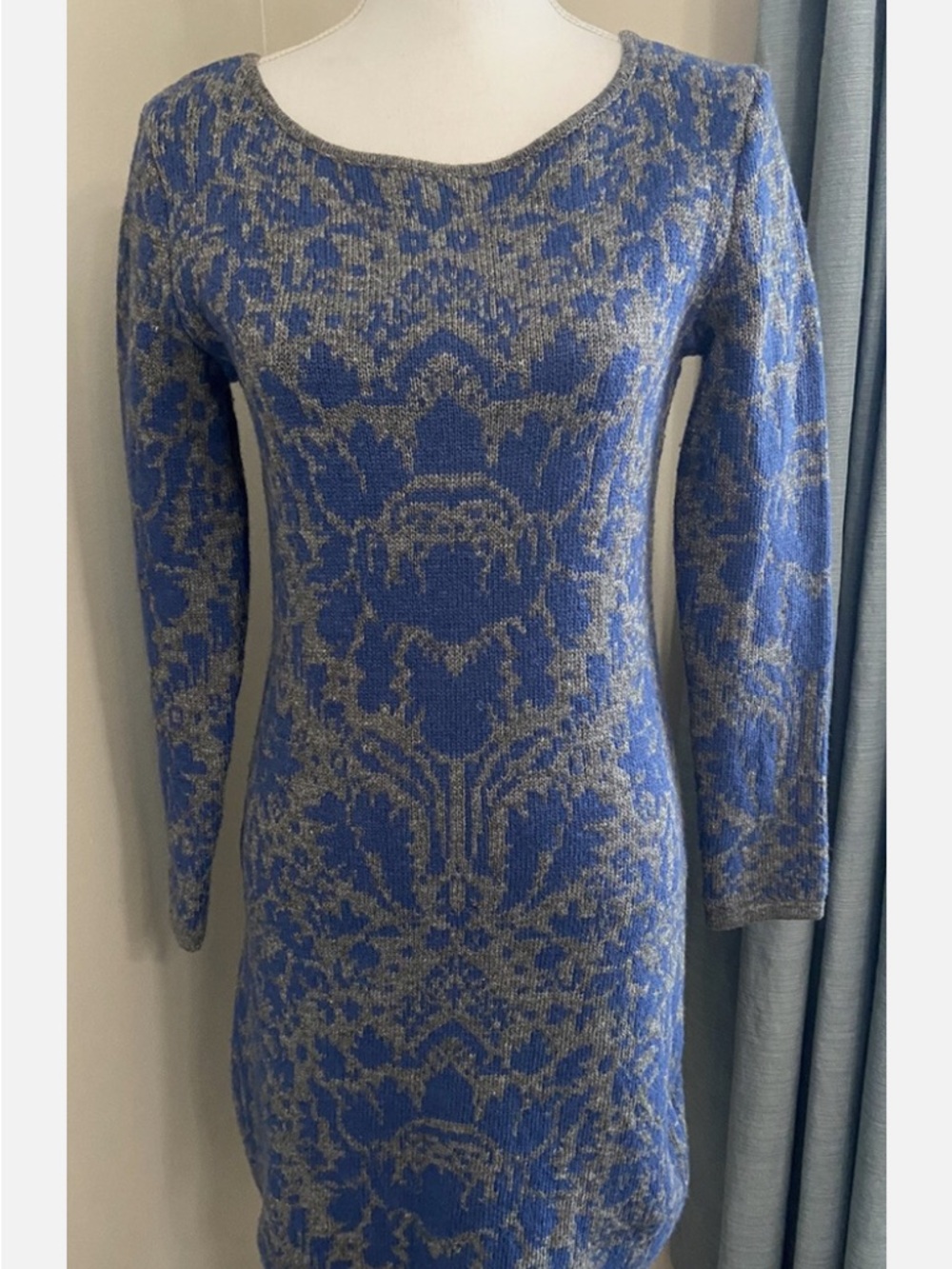 Sundance Blue and Gray Long-Sleeve Knit Dress wool Blend